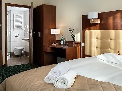 Hotel Royal Botanic 3*